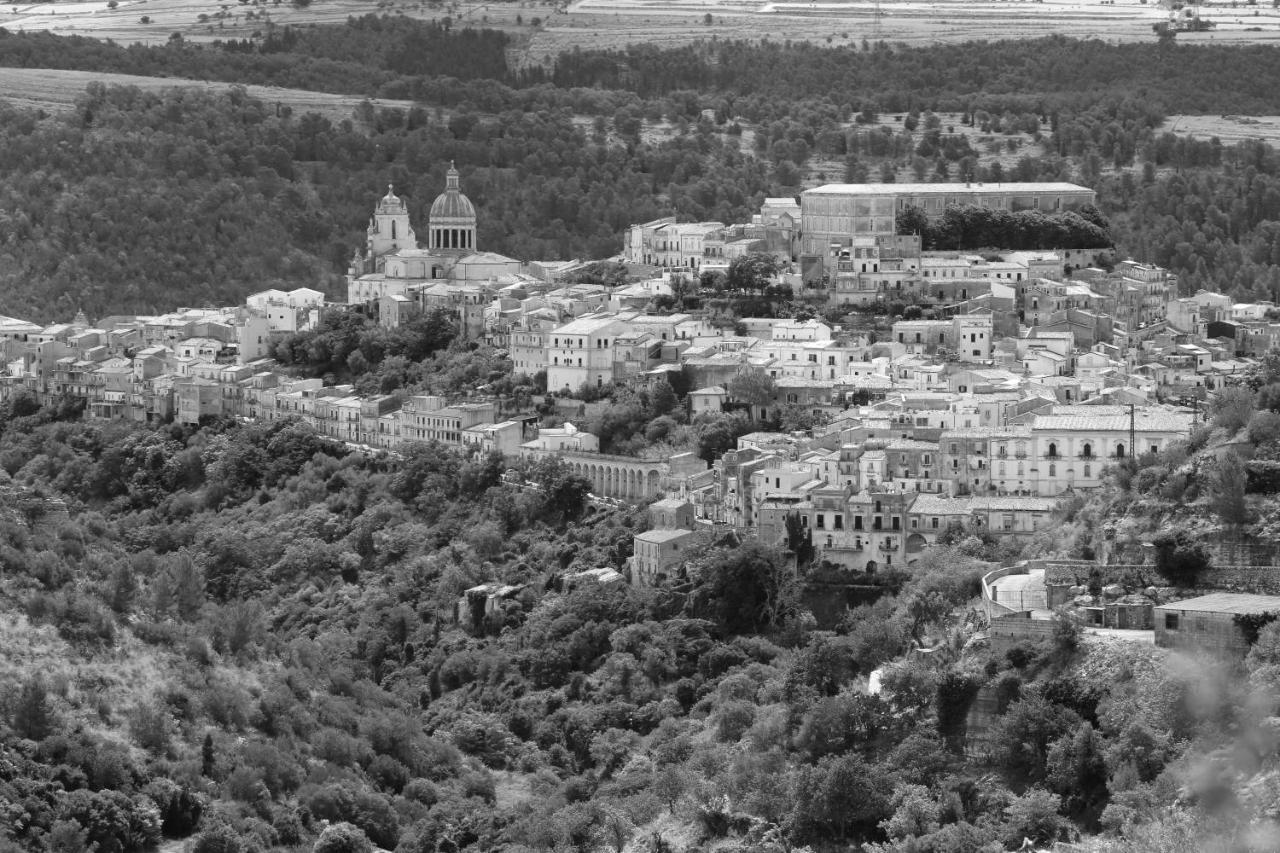 Tocco Barocco - Locazioni Brevi - Hotel Ragusa Ngoại thất bức ảnh